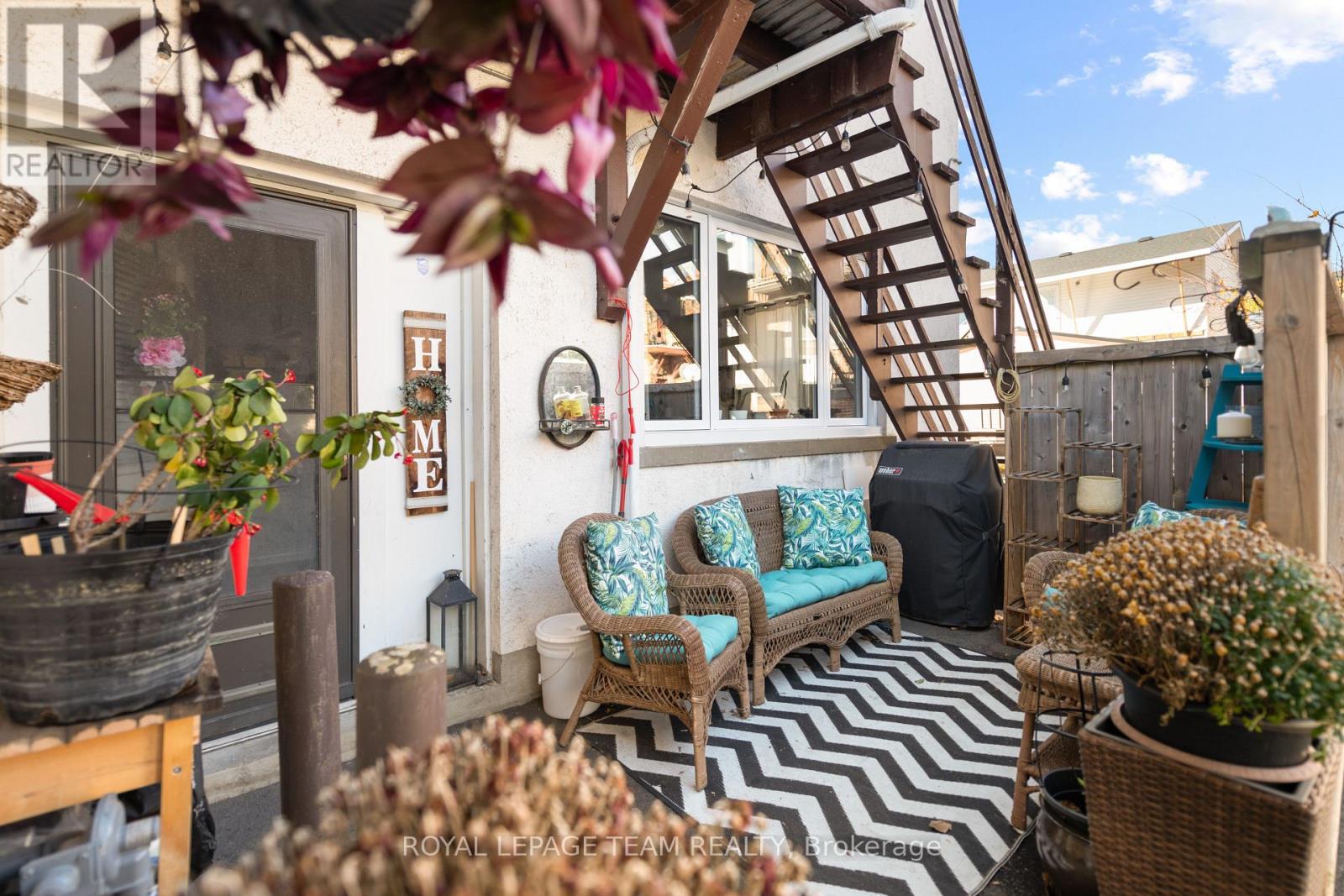 213 Desrosiers Street, Ottawa, Ontario  K1L 7T2 - Photo 5 - X13012740