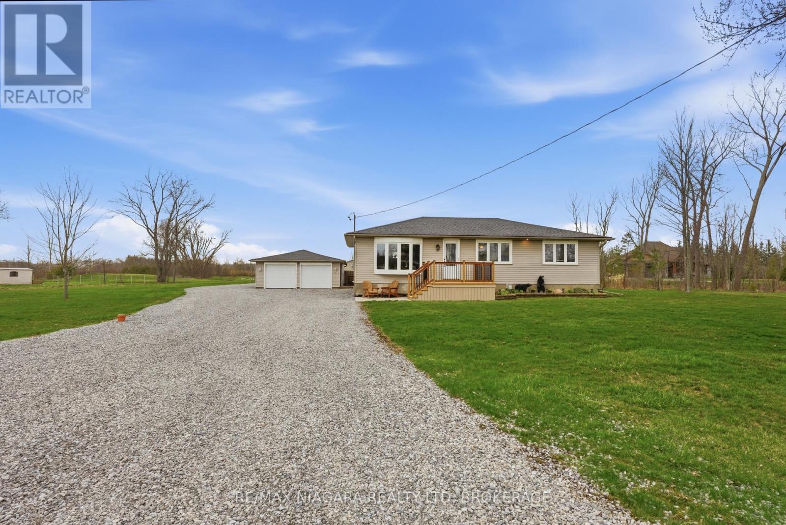 566 HOLLOWAY BAY ROAD, Port Colborne, Ontario