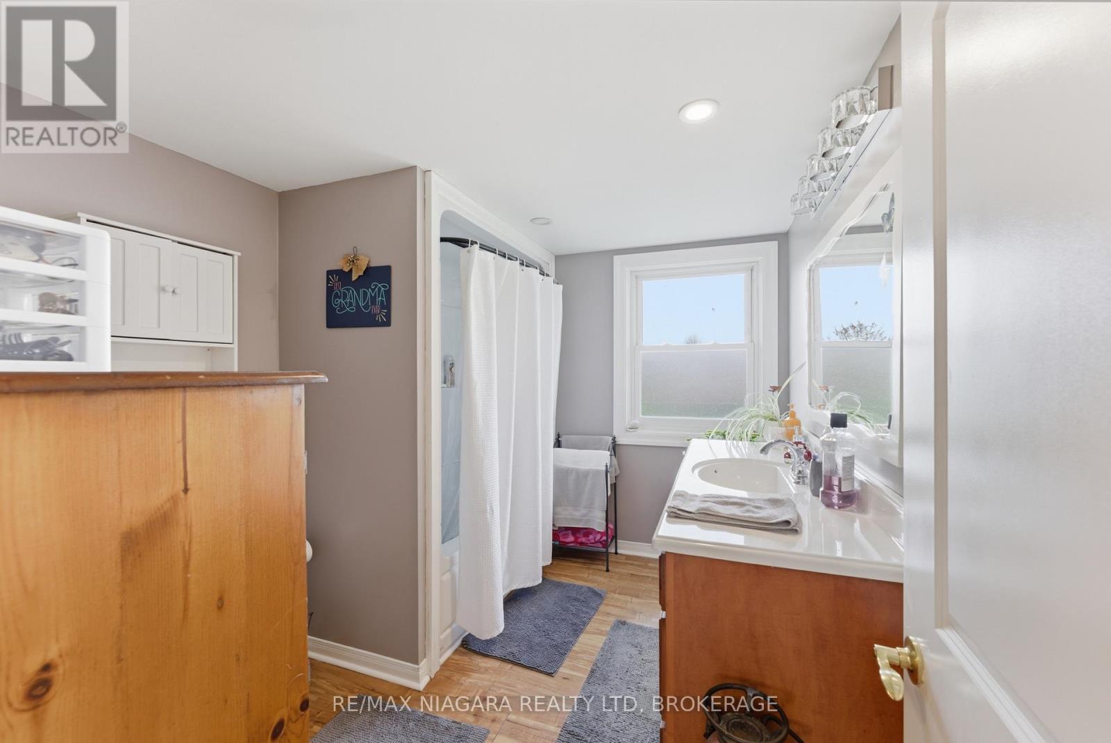 566 Holloway Bay Road, Port Colborne, Ontario  L0S 1R0 - Photo 13 - X13012854