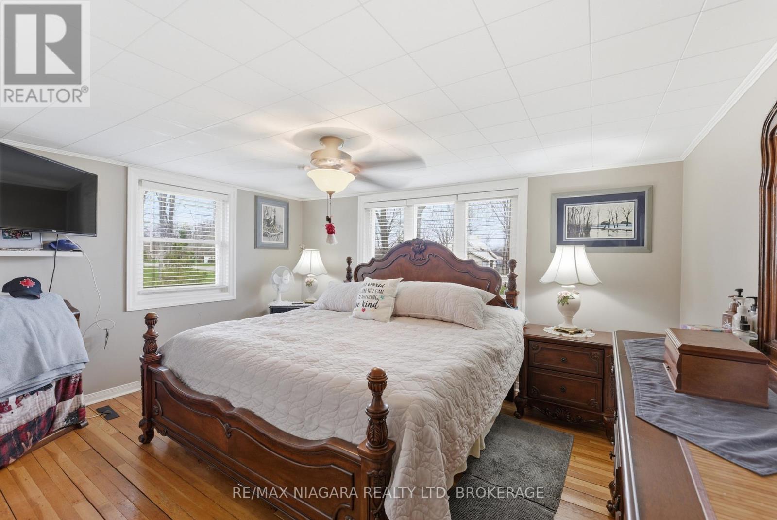 566 Holloway Bay Road, Port Colborne, Ontario  L0S 1R0 - Photo 15 - X13012854