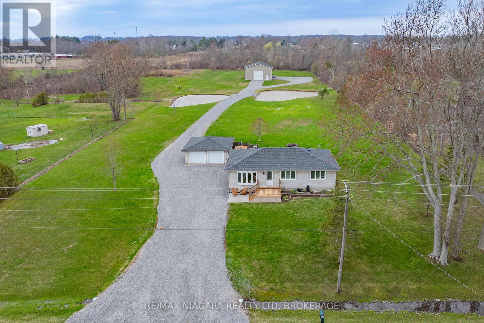 566 Holloway Bay Road, Port Colborne, Ontario  L0S 1R0 - Photo 3 - X13012854