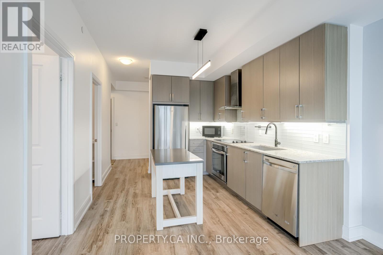 305B - 9600 YONGE STREET, Richmond Hill, Ontario