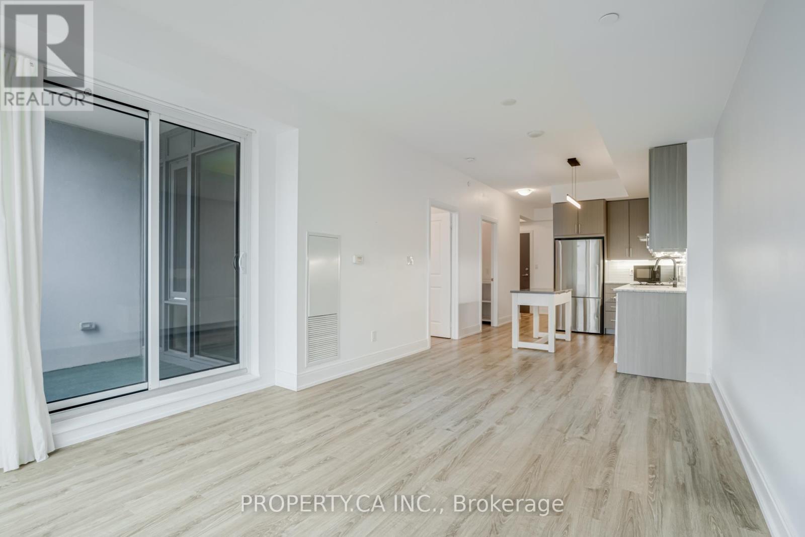 305b - 9600 Yonge Street, Richmond Hill, Ontario  L4C 0X3 - Photo 11 - N13012698