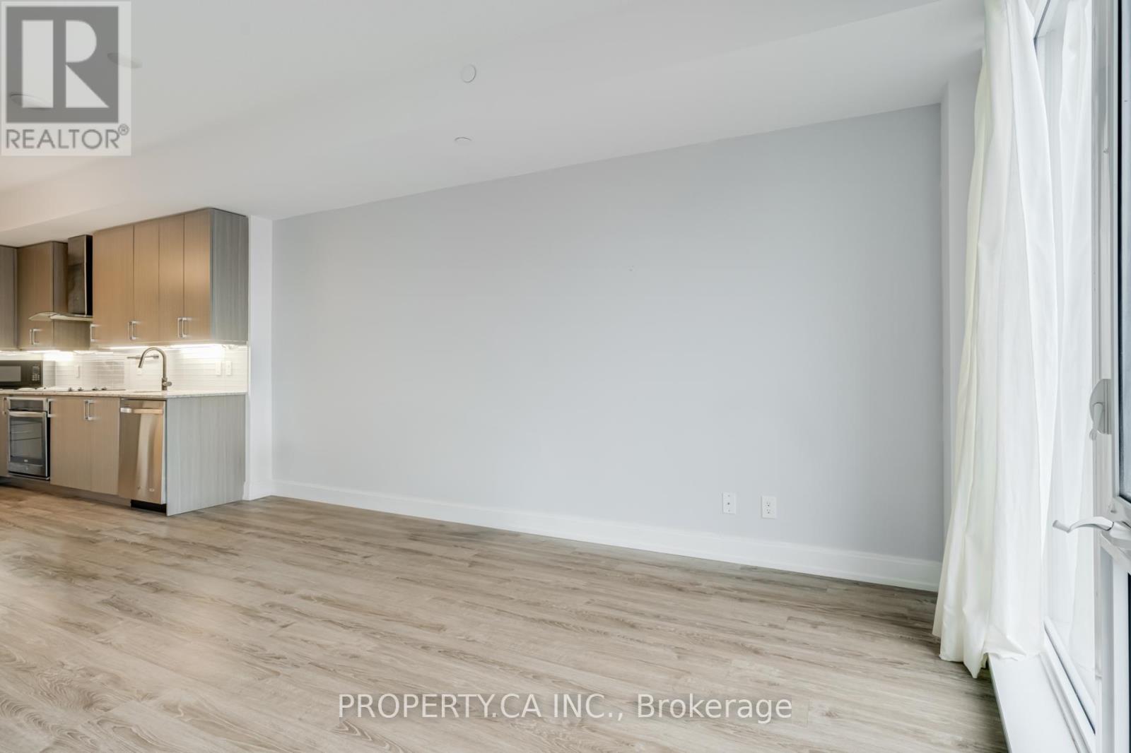 305b - 9600 Yonge Street, Richmond Hill, Ontario  L4C 0X3 - Photo 14 - N13012698