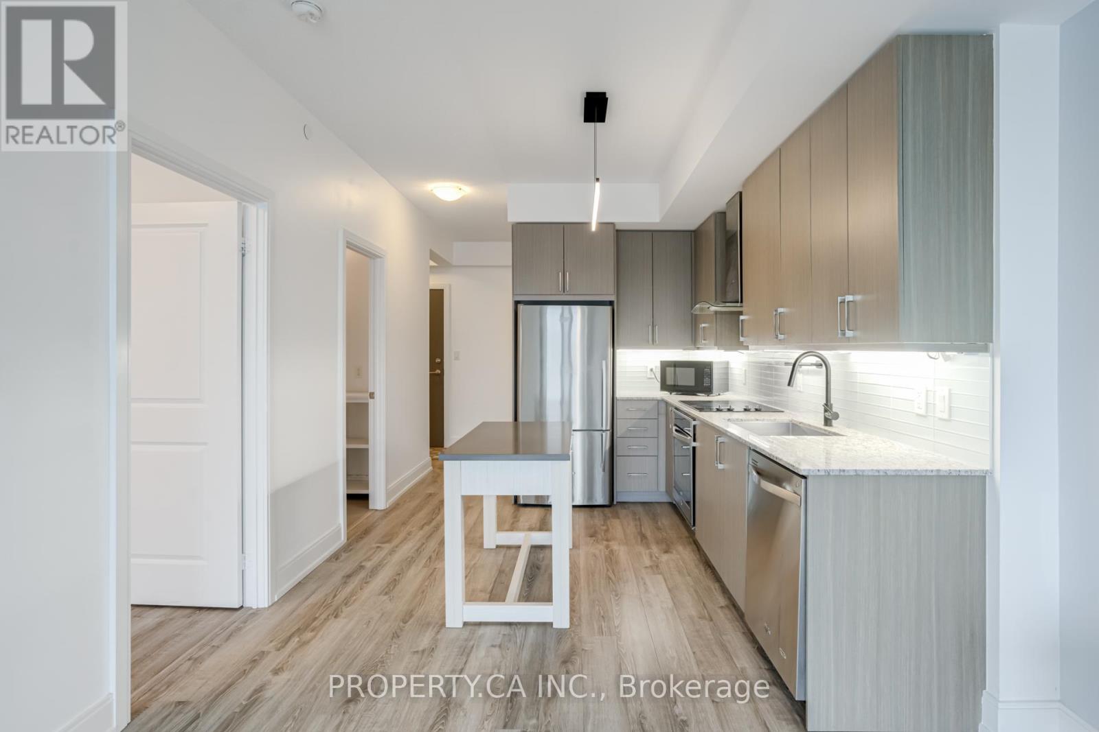 305b - 9600 Yonge Street, Richmond Hill, Ontario  L4C 0X3 - Photo 6 - N13012698