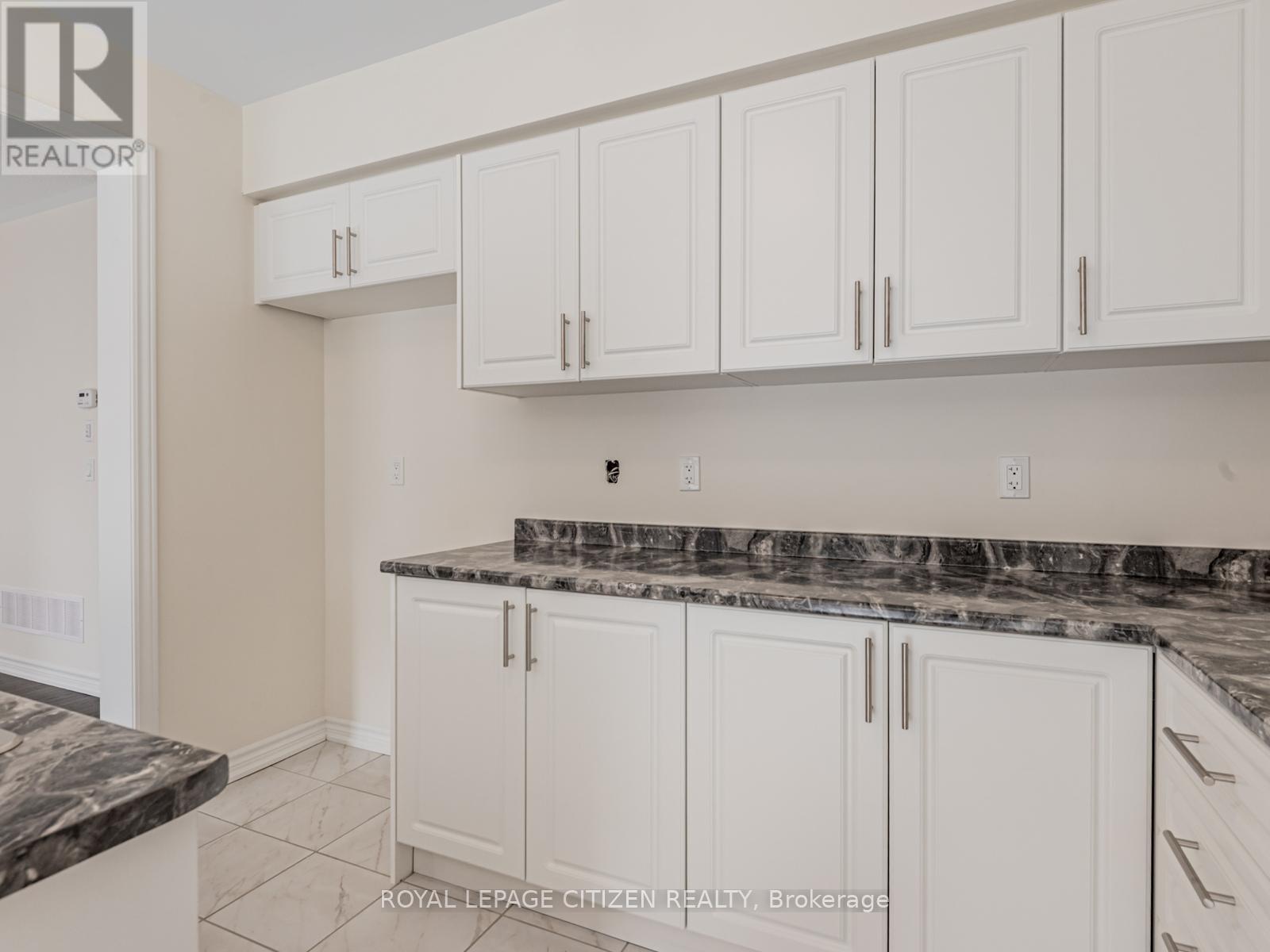 5 Wayne Allision Drive, Georgina, Ontario  L0E 1R0 - Photo 14 - N13012706