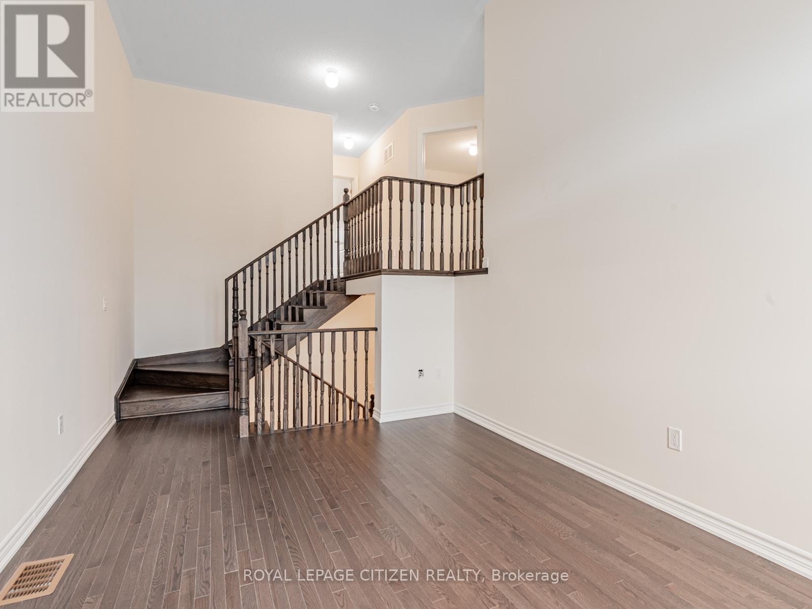 5 Wayne Allision Drive, Georgina, Ontario  L0E 1R0 - Photo 25 - N13012706