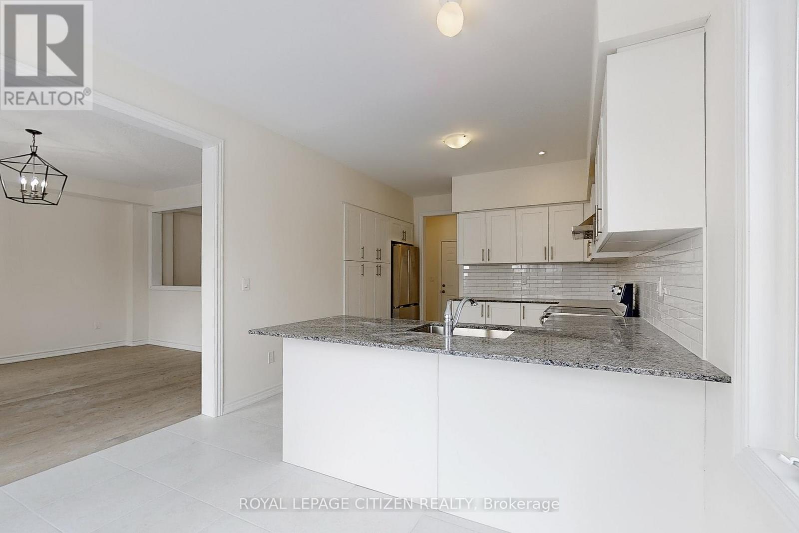 129 Cliff Thompson Crescent, Georgina, Ontario  L0E 1R0 - Photo 16 - N13012806