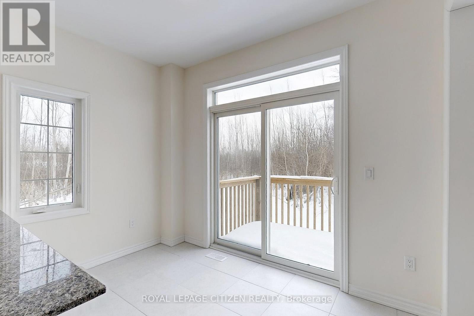 129 Cliff Thompson Crescent, Georgina, Ontario  L0E 1R0 - Photo 17 - N13012806