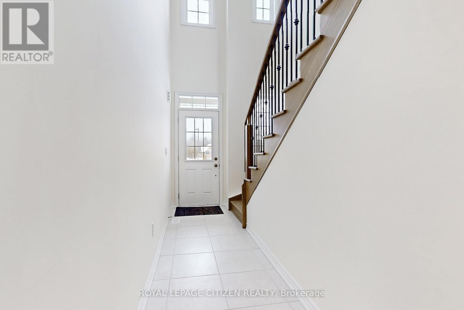 129 Cliff Thompson Crescent, Georgina, Ontario  L0E 1R0 - Photo 19 - N13012806