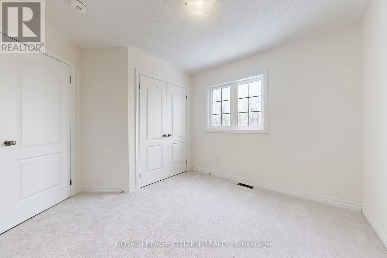 129 Cliff Thompson Crescent, Georgina, Ontario  L0E 1R0 - Photo 33 - N13012806