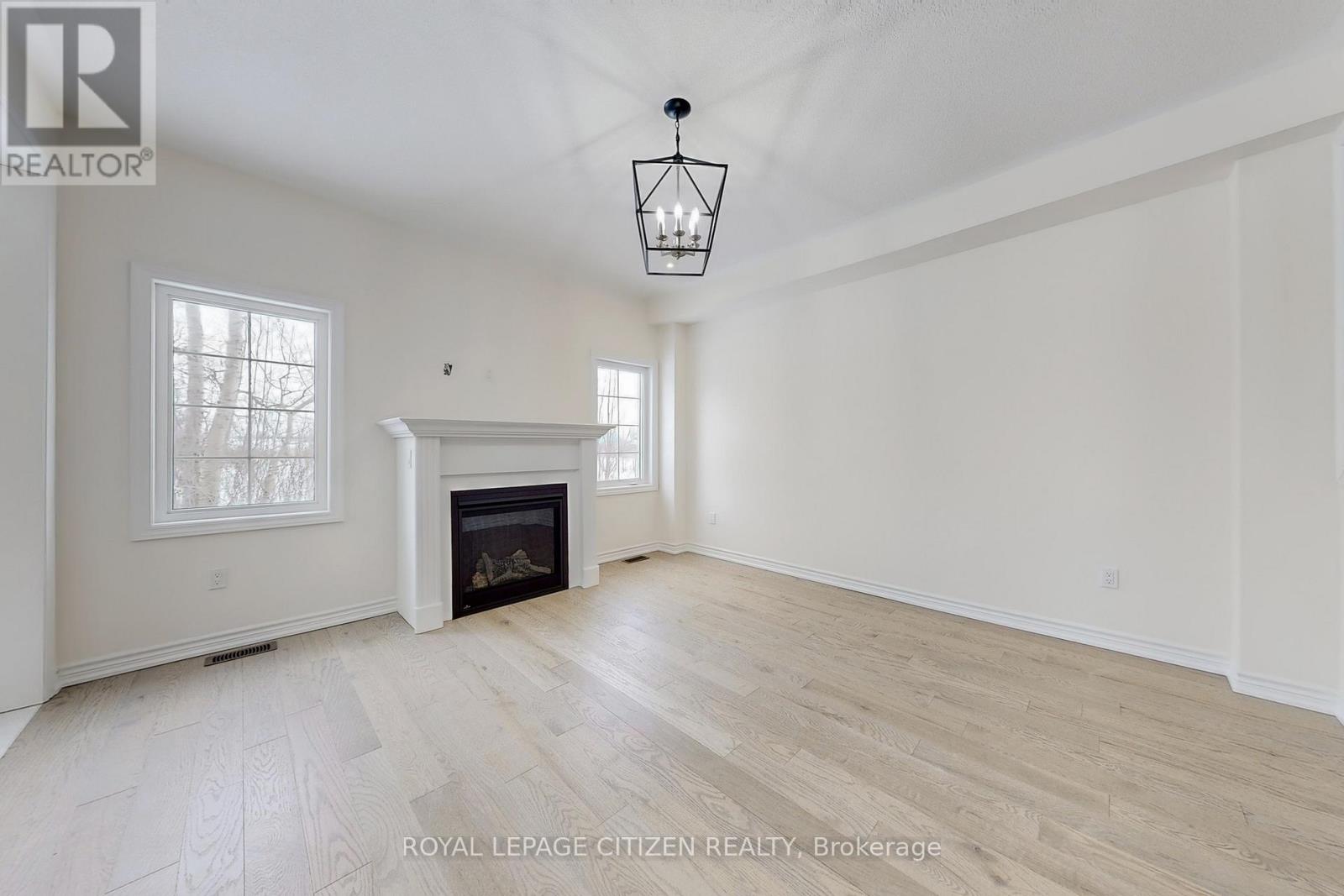 129 Cliff Thompson Crescent, Georgina, Ontario  L0E 1R0 - Photo 6 - N13012806