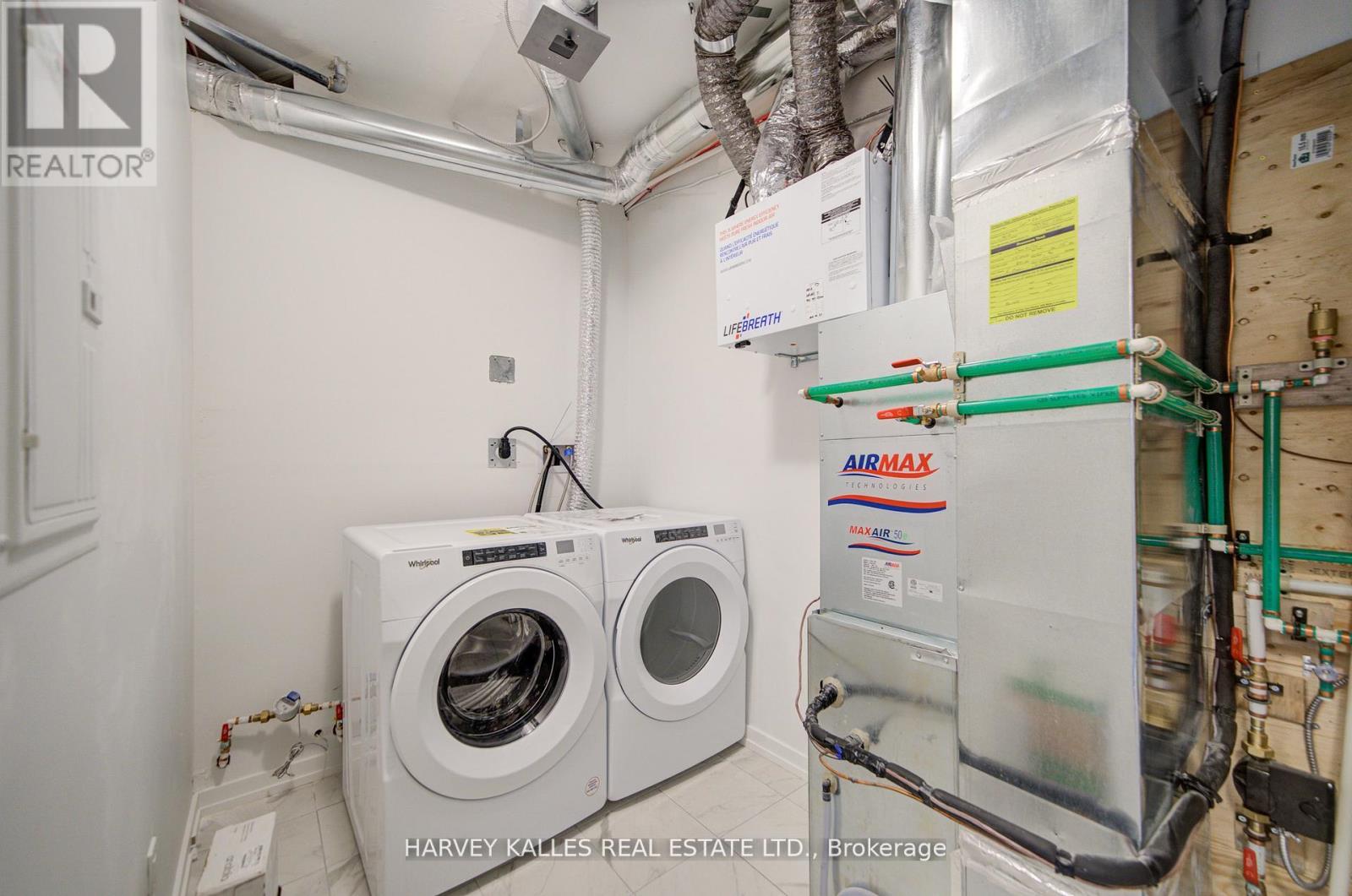 16 - 24 Lytham Green Circle, Newmarket, Ontario  L3Y 0H4 - Photo 19 - N13012826