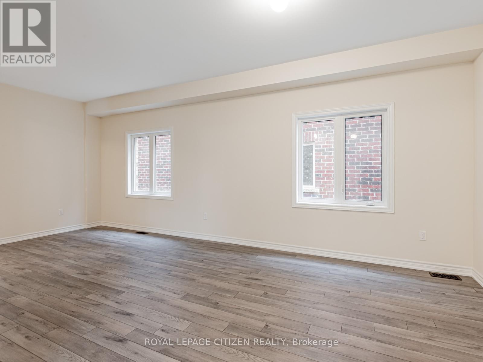 7 Jeanne Pynn Avenue, Georgina, Ontario  L0E 1R0 - Photo 10 - N13012860