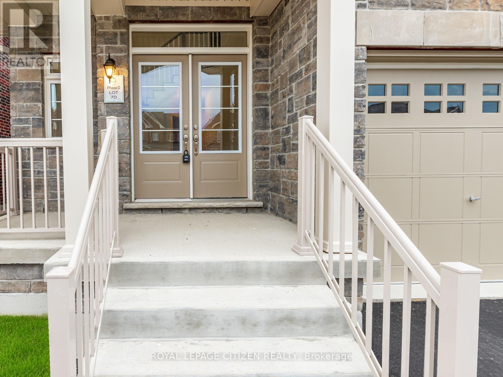 7 Jeanne Pynn Avenue, Georgina, Ontario  L0E 1R0 - Photo 3 - N13012860