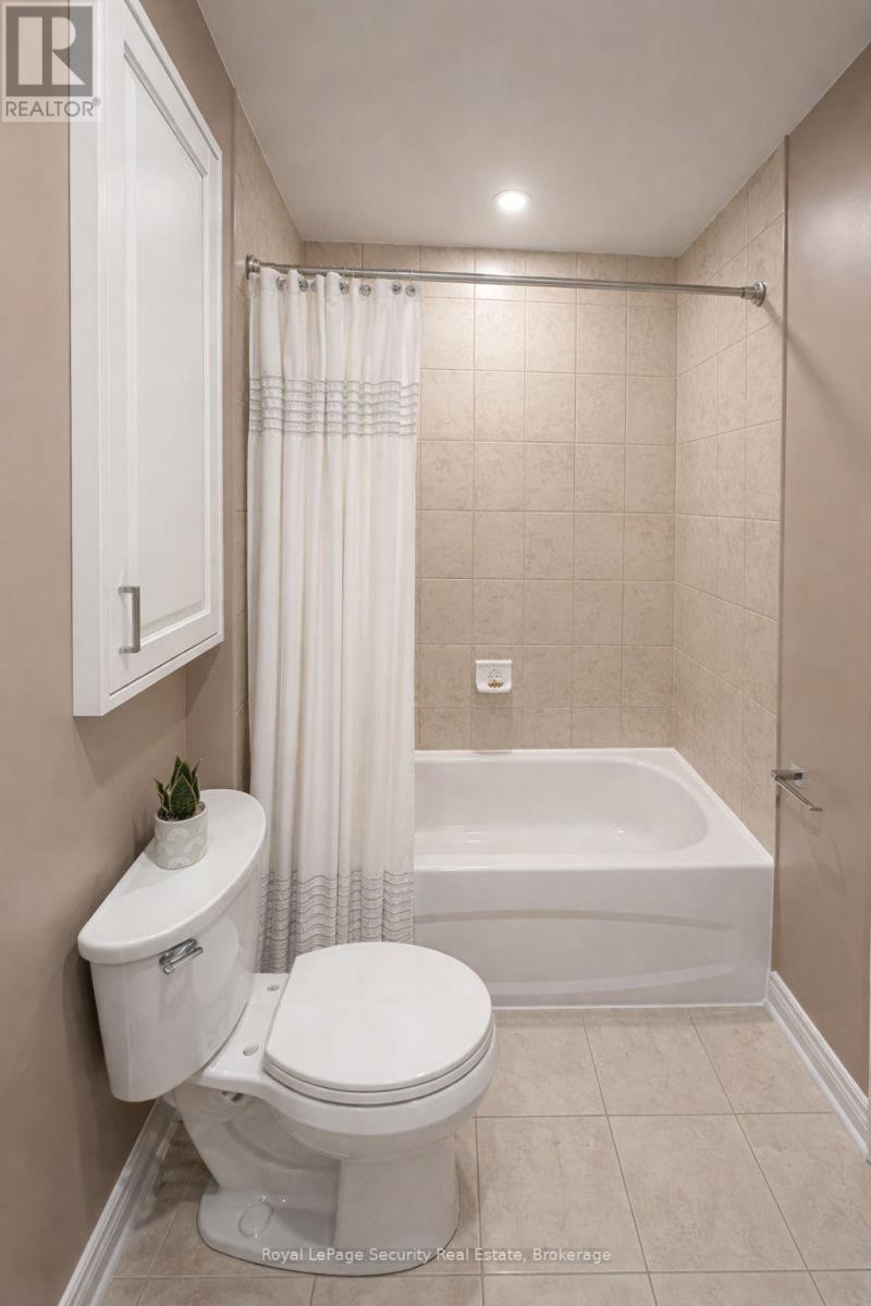 203 - 7400 Markham Road, Markham (Middlefield), Ontario  L3S 0C5 - Photo 11 - N13012890