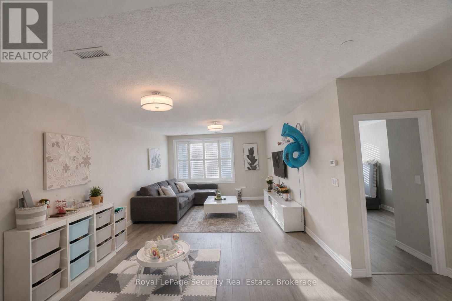 203 - 7400 Markham Road, Markham (Middlefield), Ontario  L3S 0C5 - Photo 5 - N13012890