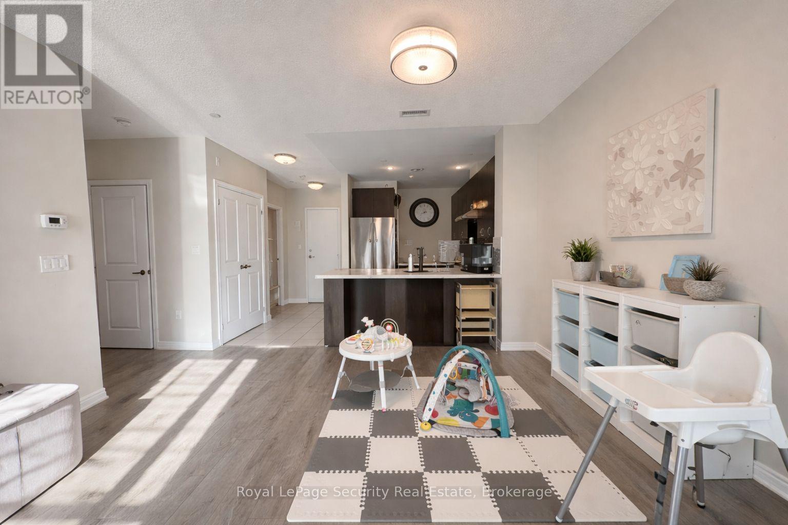 203 - 7400 Markham Road, Markham (Middlefield), Ontario  L3S 0C5 - Photo 6 - N13012890