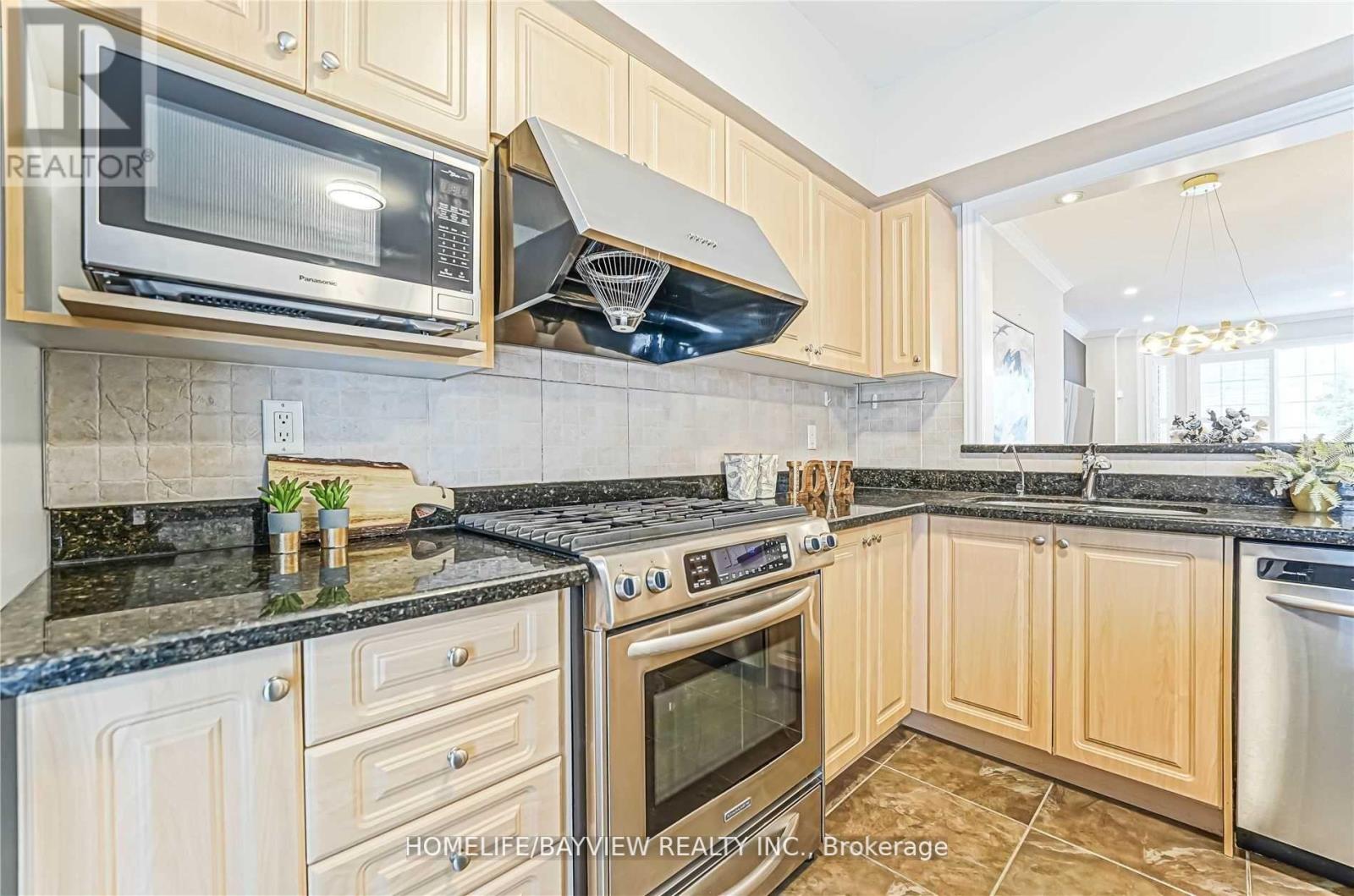 67 Leitchcroft Crescent, Markham, Ontario  L3T 7T9 - Photo 23 - N13012898