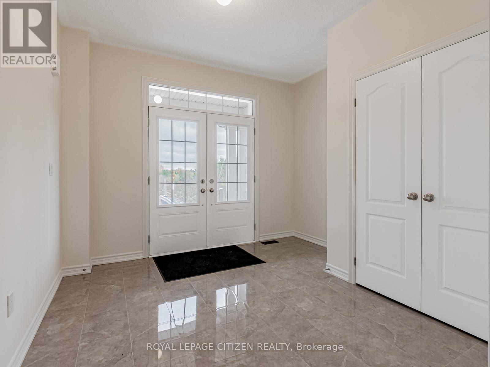 17 Heather Fullerton Road, Georgina, Ontario  L0E 1R0 - Photo 4 - N13012918