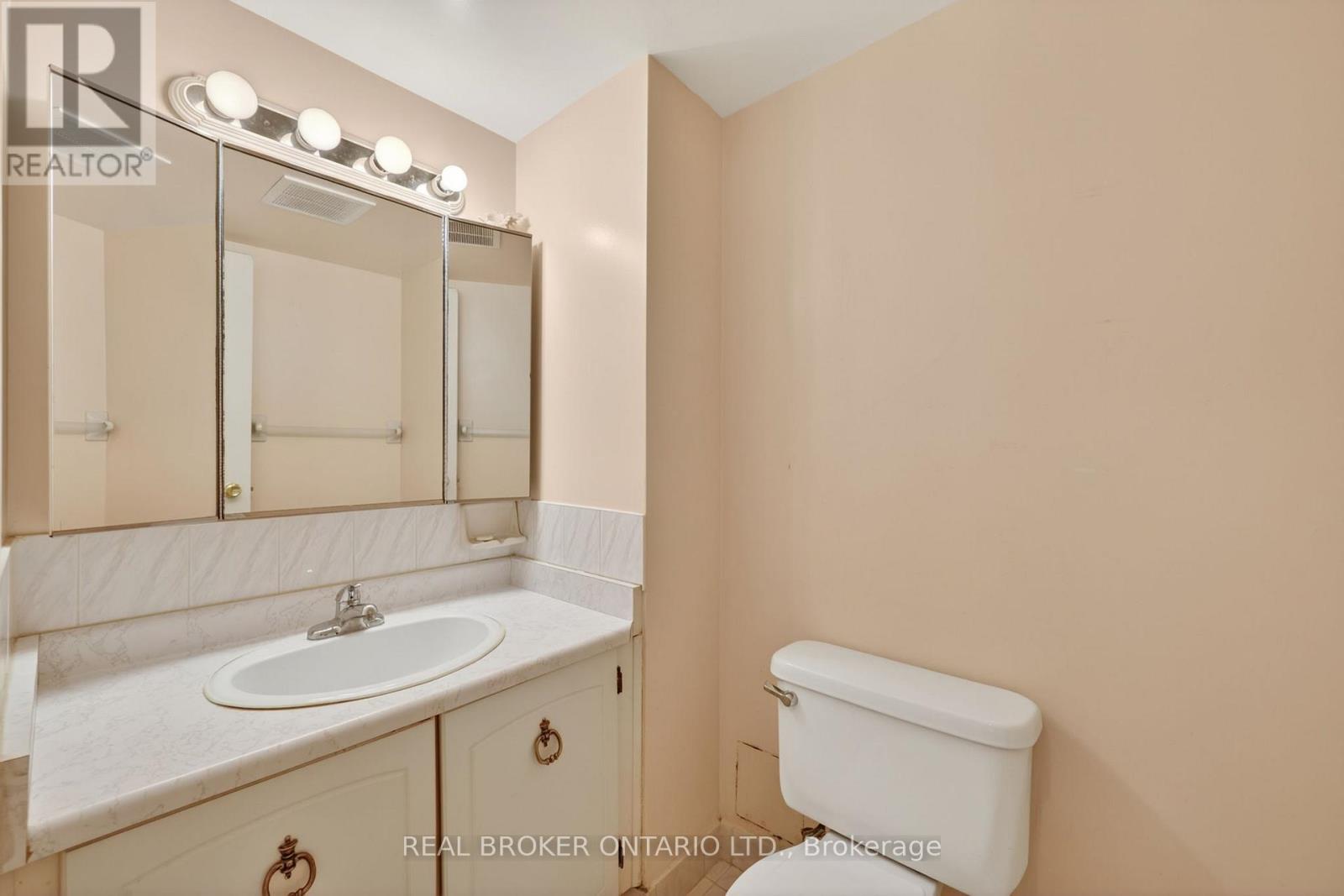 901 - 80 Inverlochy Boulevard, Markham, Ontario  L3T 4P3 - Photo 12 - N13012930