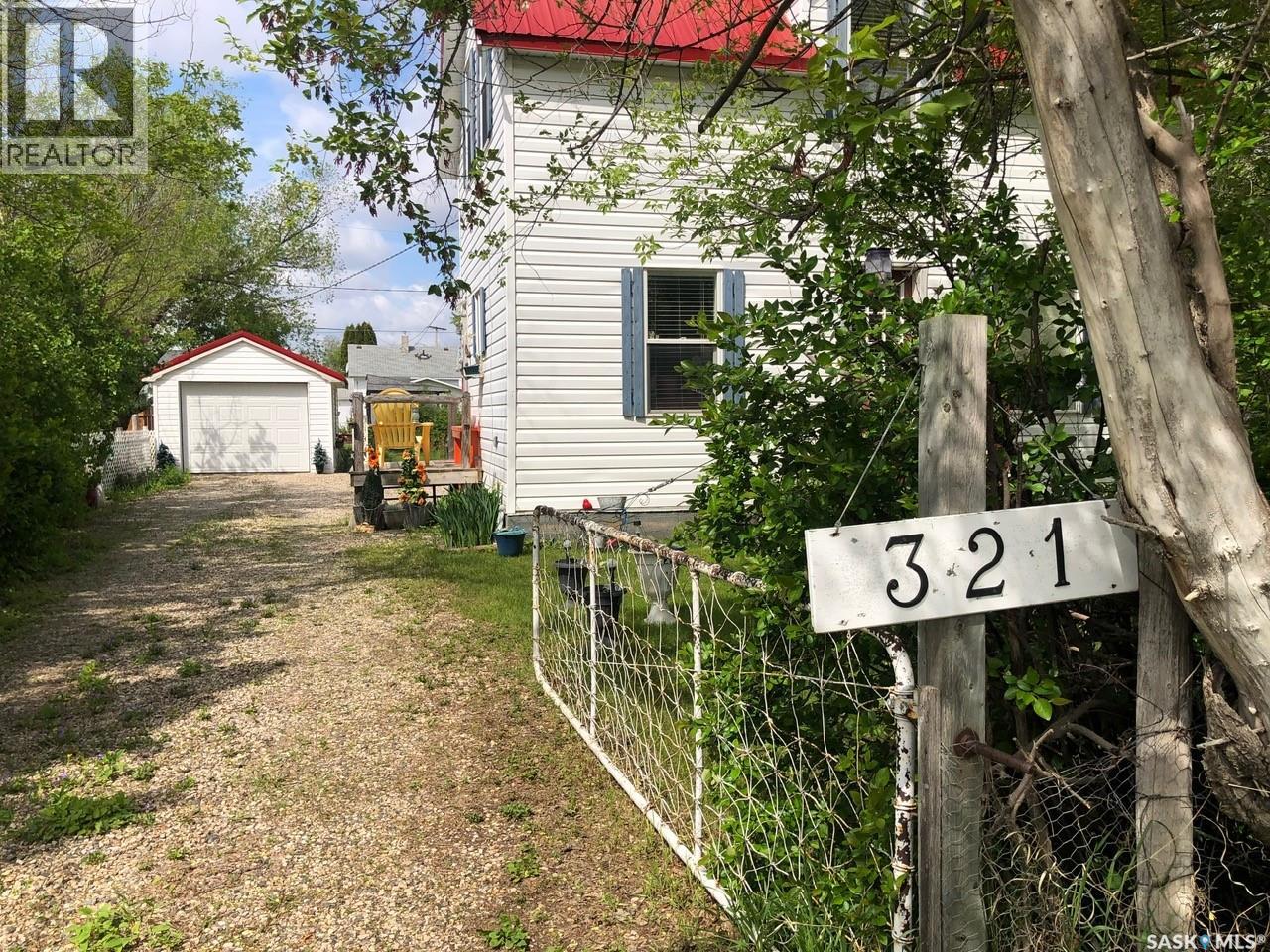 321 Rongve Street, Sturgis, Saskatchewan  S0A 4A0 - Photo 1 - SK033249