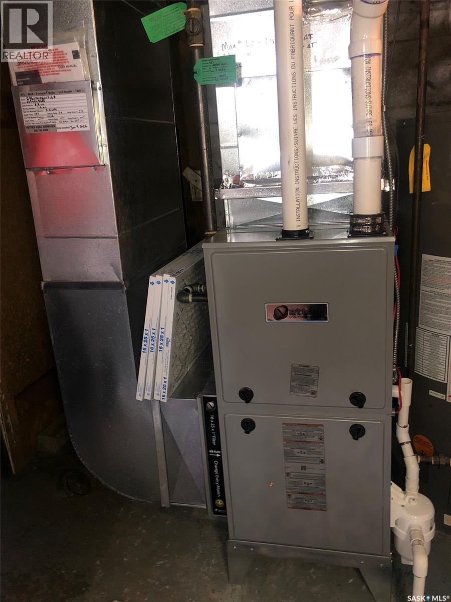 321 Rongve Street, Sturgis, Saskatchewan  S0A 4A0 - Photo 40 - SK033249