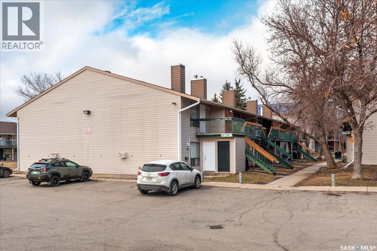 68 Nollet Avenue, Regina, Saskatchewan  S4T 7P9 - Photo 2 - SK033248