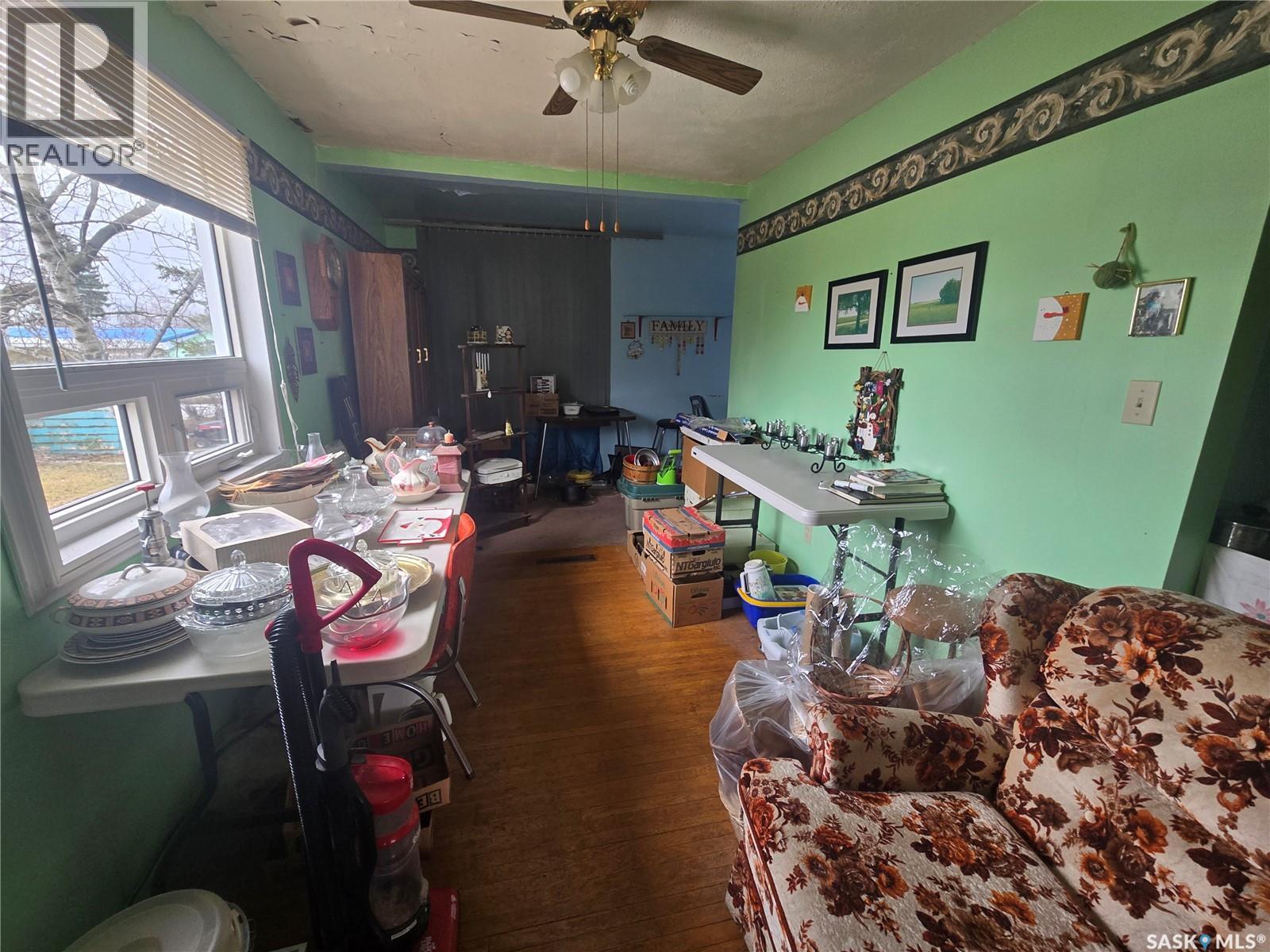 235 Carpenter Street, Glenavon, Saskatchewan  S0G 1Y0 - Photo 10 - SK033224