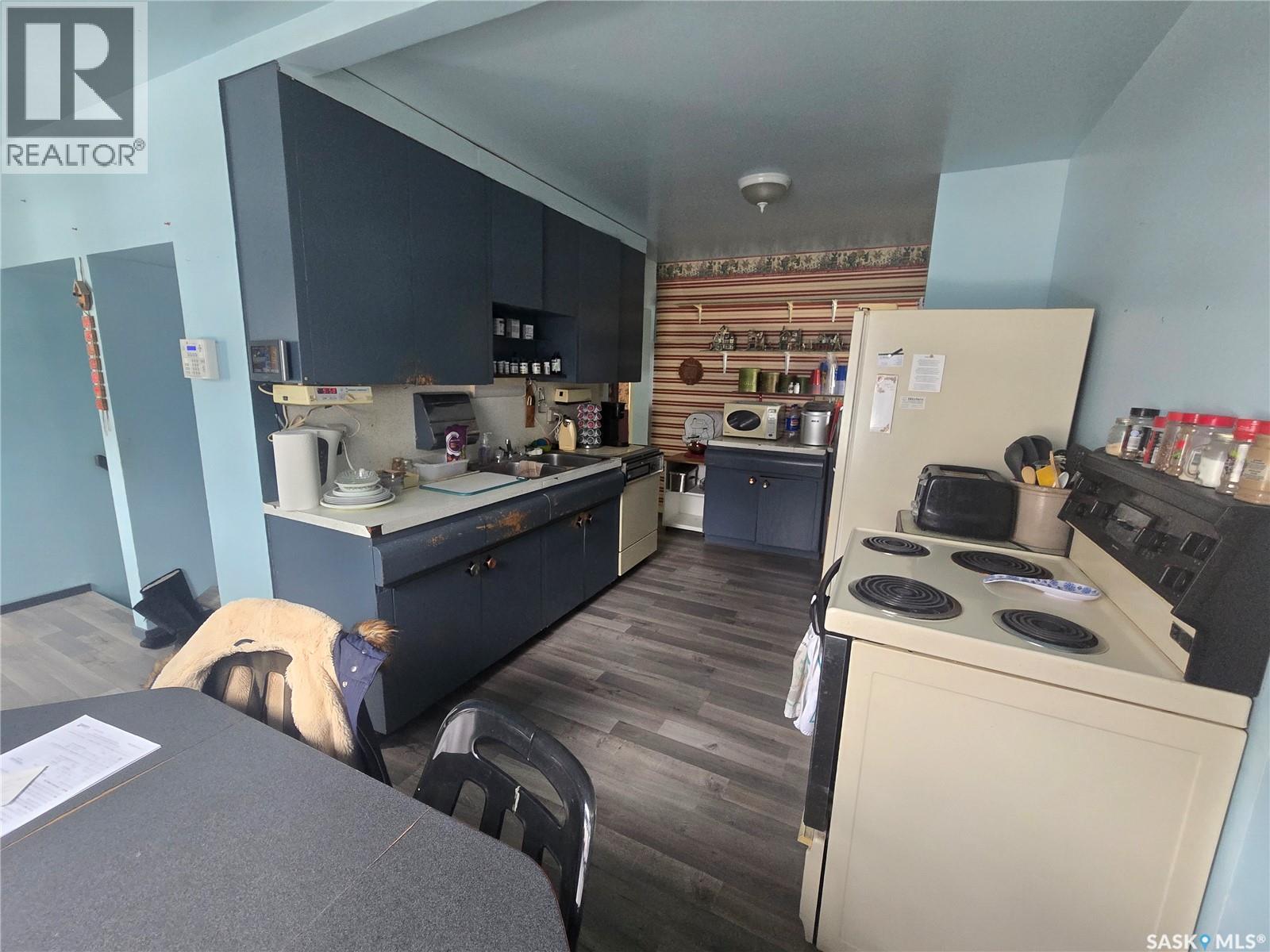 235 Carpenter Street, Glenavon, Saskatchewan  S0G 1Y0 - Photo 8 - SK033224