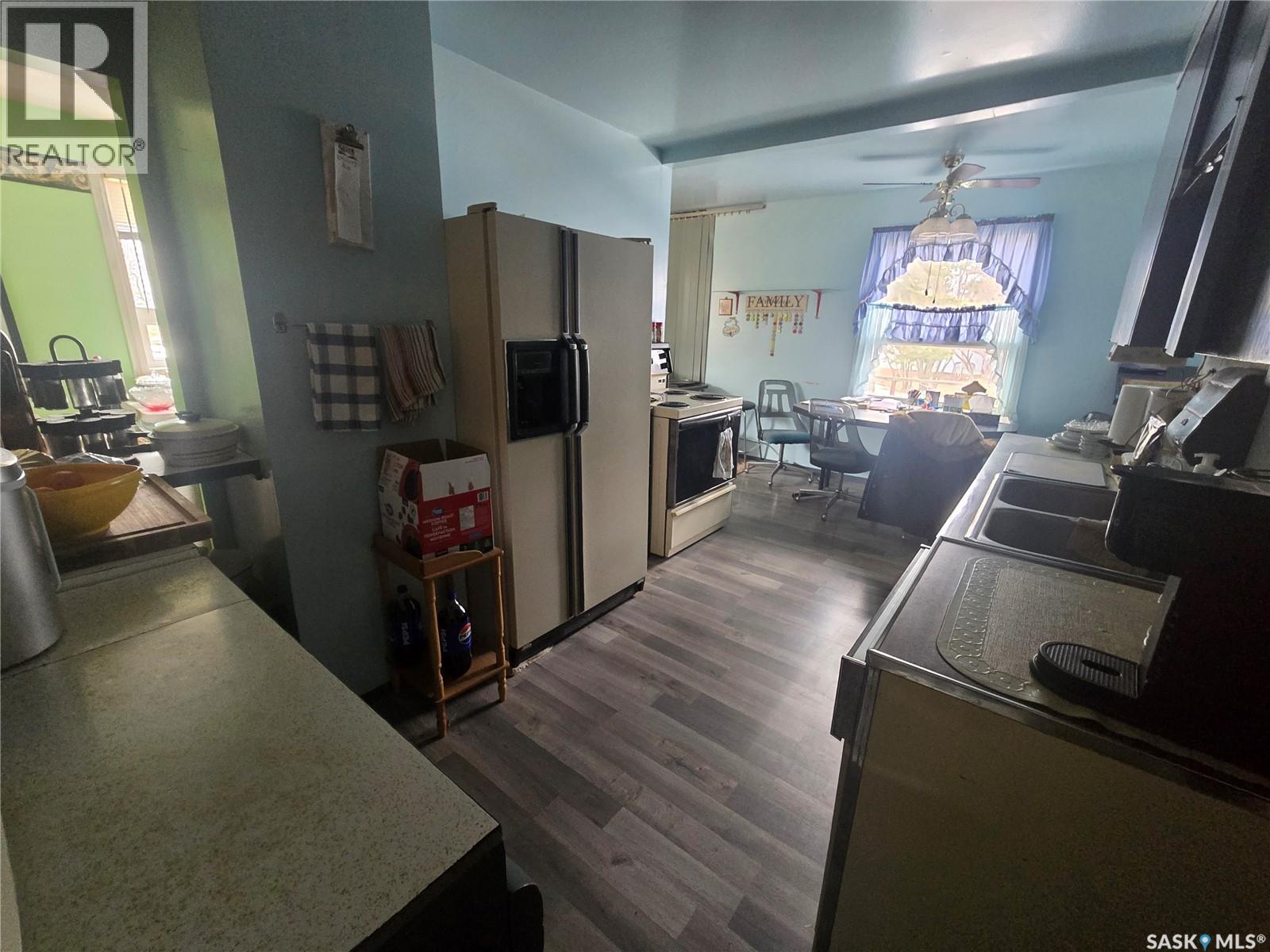 235 Carpenter Street, Glenavon, Saskatchewan  S0G 1Y0 - Photo 9 - SK033224