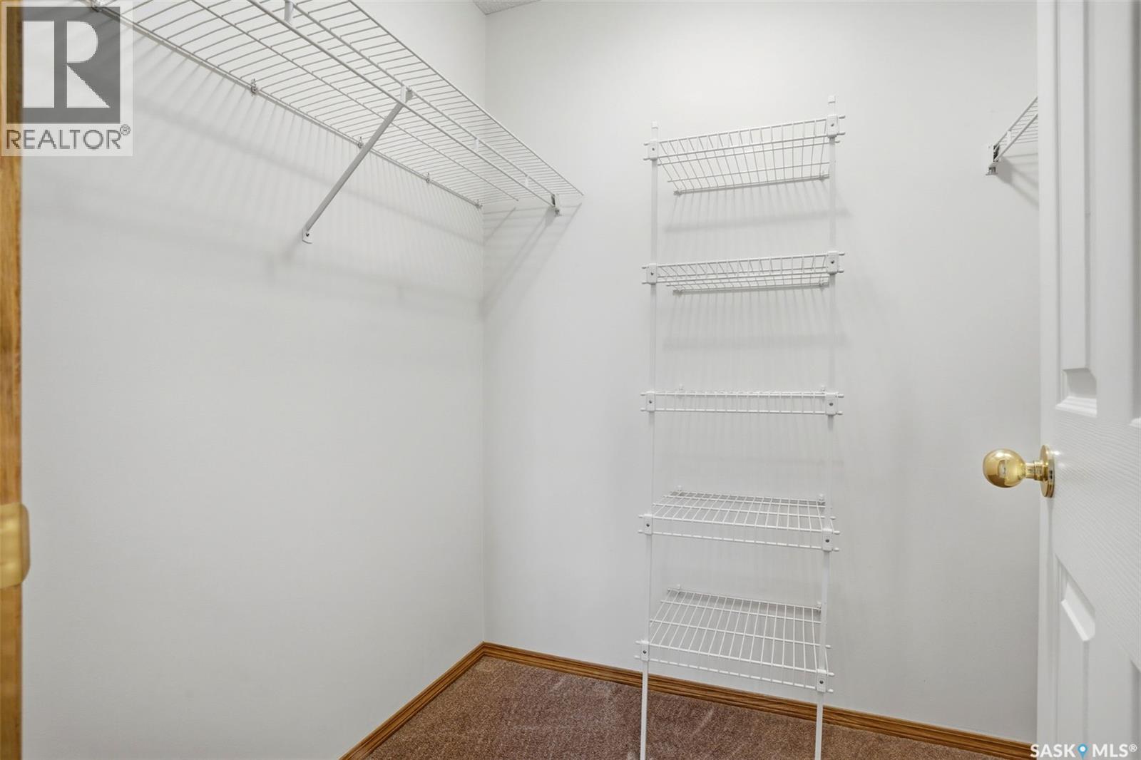 915 Garry Street N, Regina, Saskatchewan  S4X 2R6 - Photo 18 - SK033201