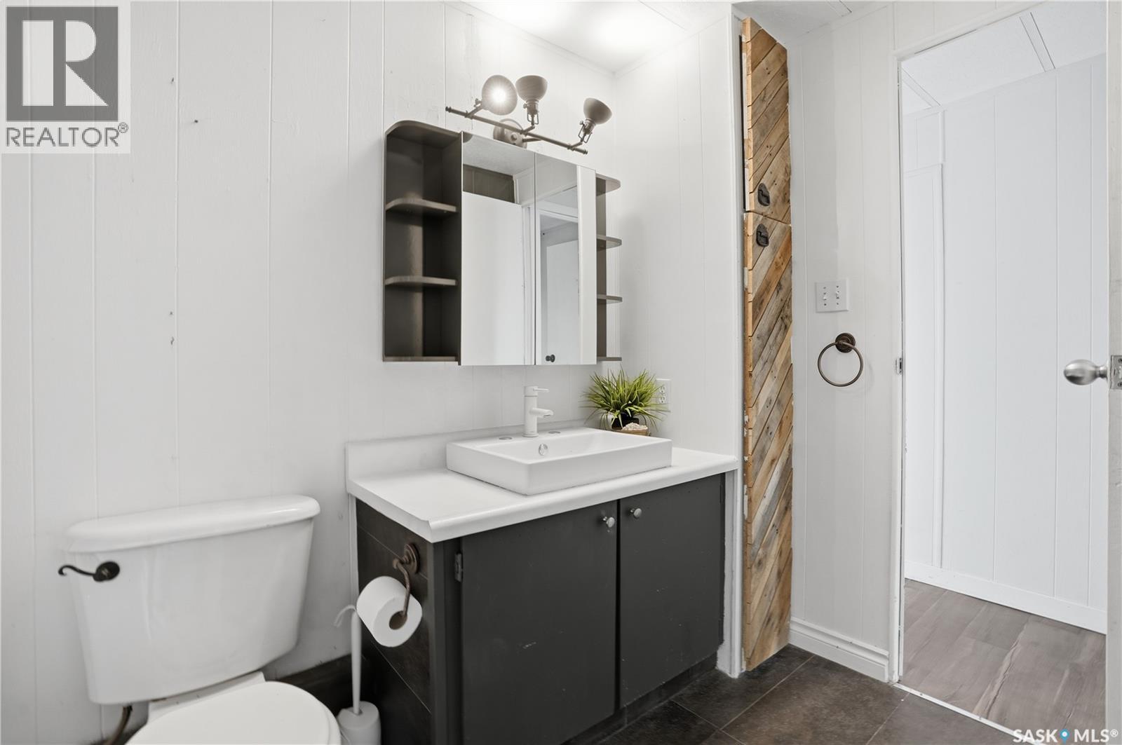 124 Dogwood Street, Caronport, Saskatchewan  S0H 0S0 - Photo 22 - SK033184