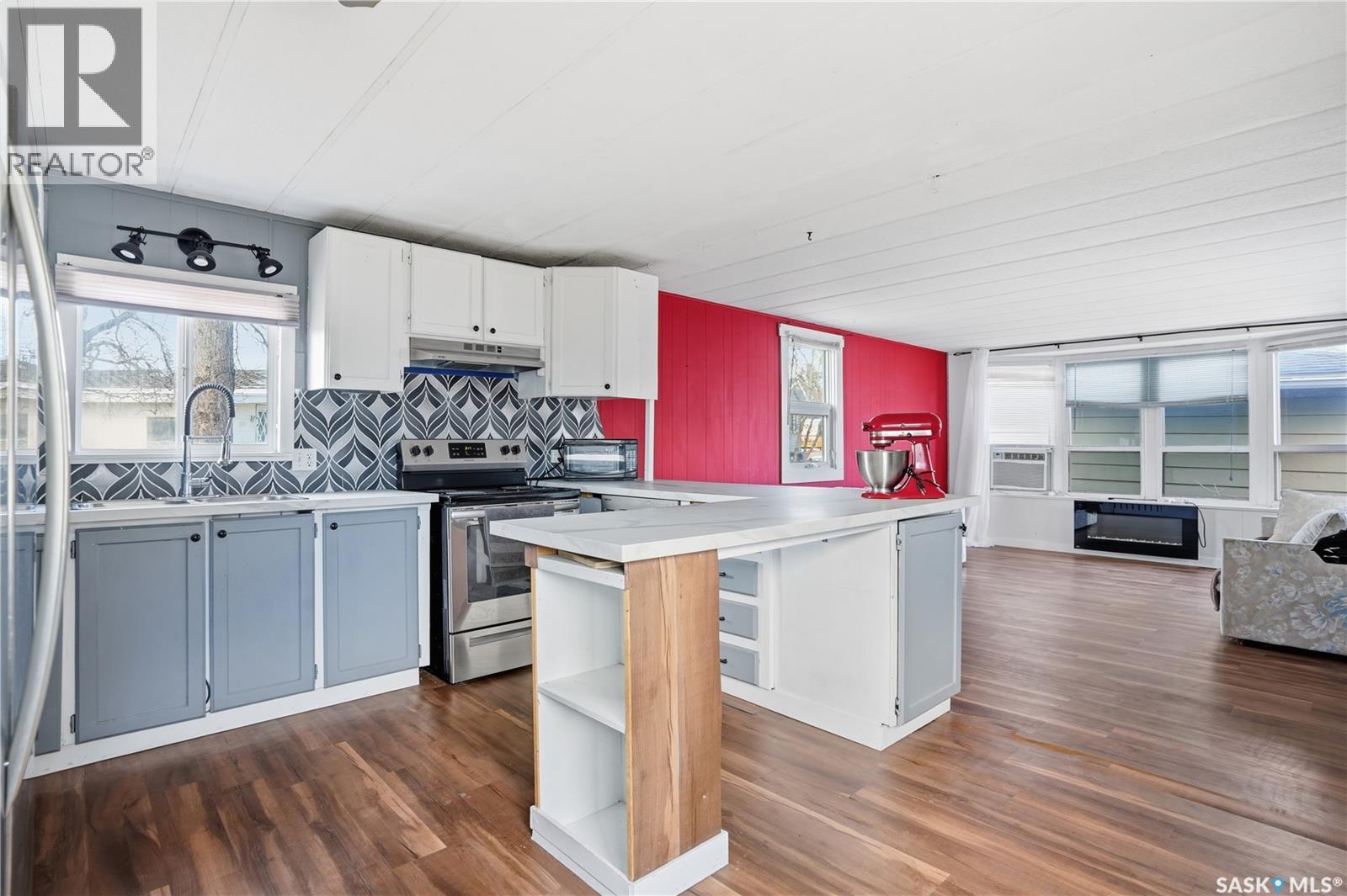 124 Dogwood Street, Caronport, Saskatchewan  S0H 0S0 - Photo 6 - SK033184