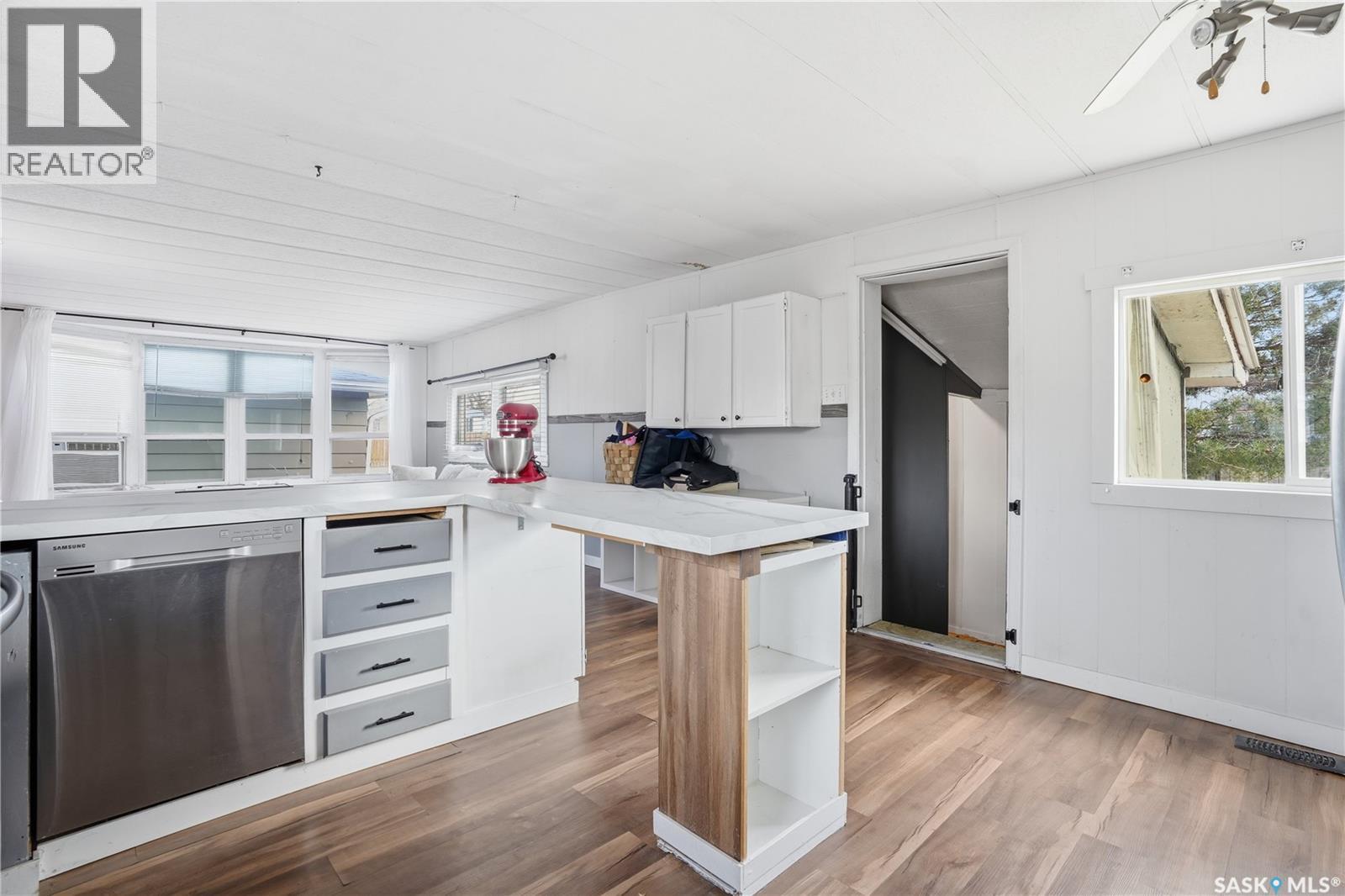 124 Dogwood Street, Caronport, Saskatchewan  S0H 0S0 - Photo 9 - SK033184