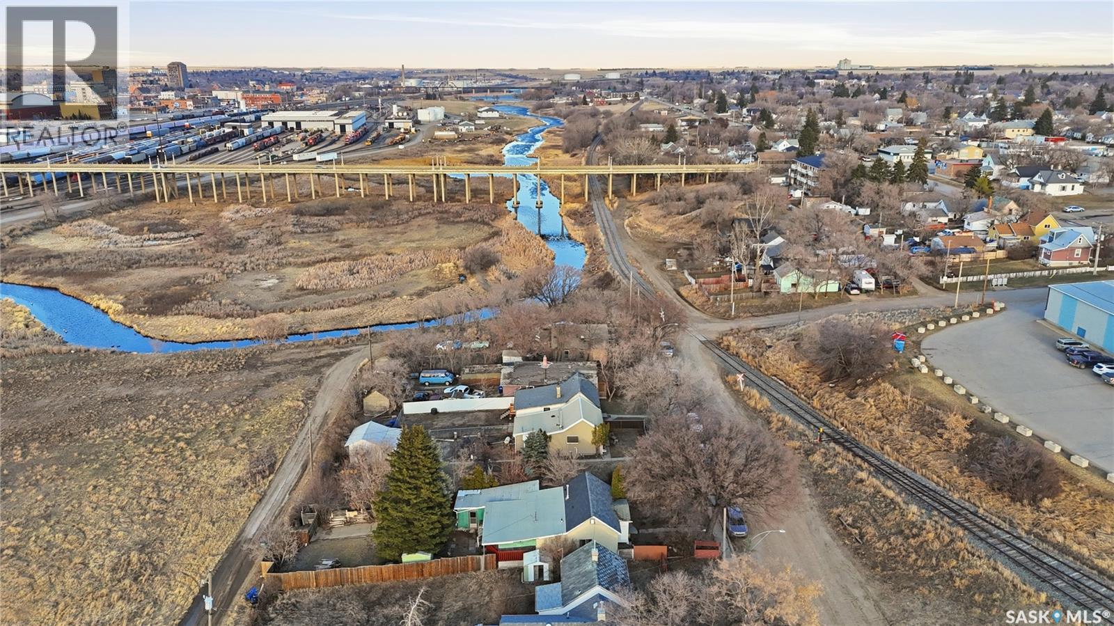 518 Maple Street W, Moose Jaw, Saskatchewan  S6H 4X1 - Photo 38 - SK033175