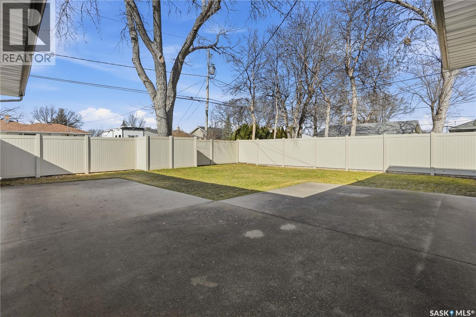 966 Grace Street, Moose Jaw, Saskatchewan  S6H 3C1 - Photo 38 - SK033167