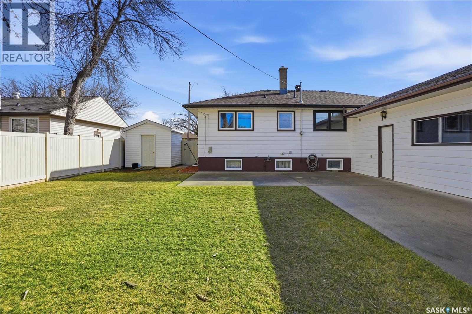 966 Grace Street, Moose Jaw, Saskatchewan  S6H 3C1 - Photo 40 - SK033167