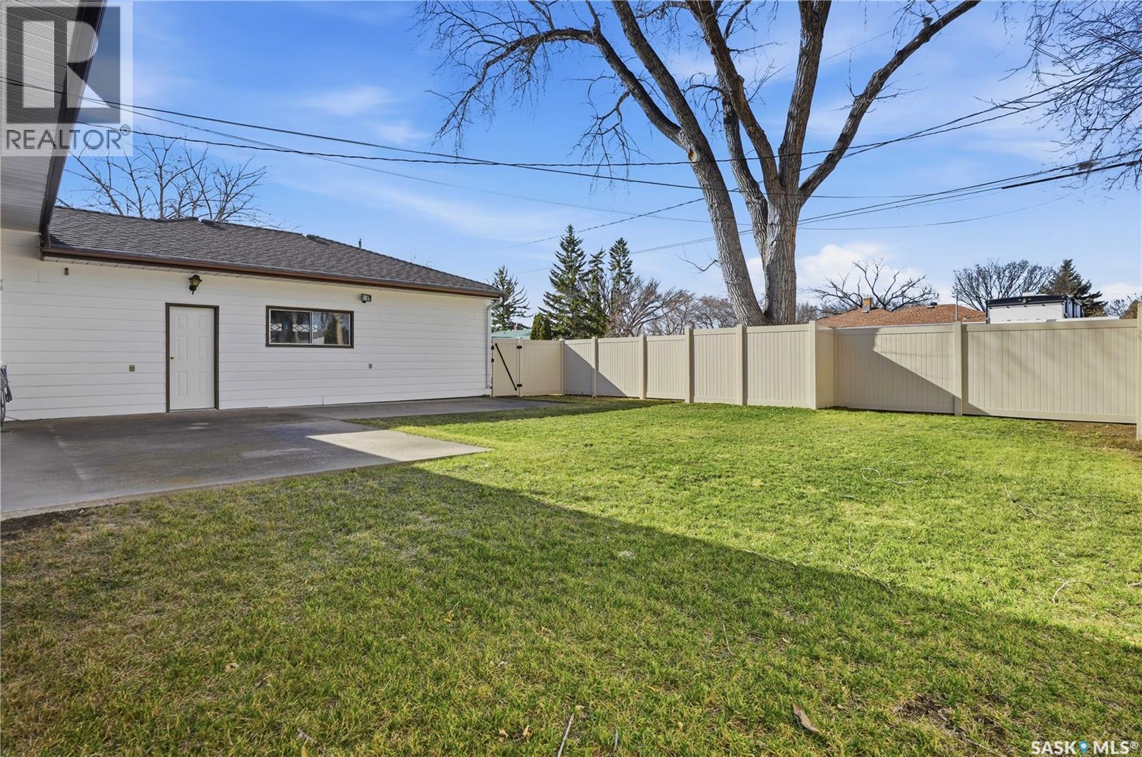 966 Grace Street, Moose Jaw, Saskatchewan  S6H 3C1 - Photo 43 - SK033167