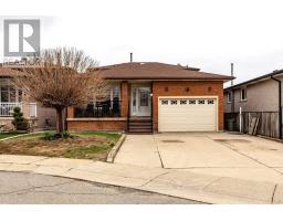 42 LASILA COURT, Hamilton, Ontario