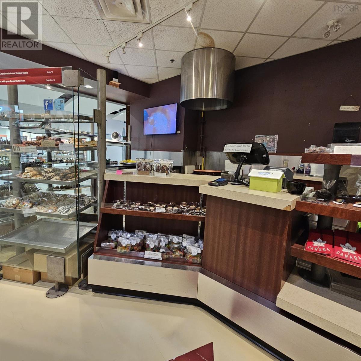 800 Grand Lake Road, Sydney, Nova Scotia  B1P 6S9 - Photo 10 - 202520699