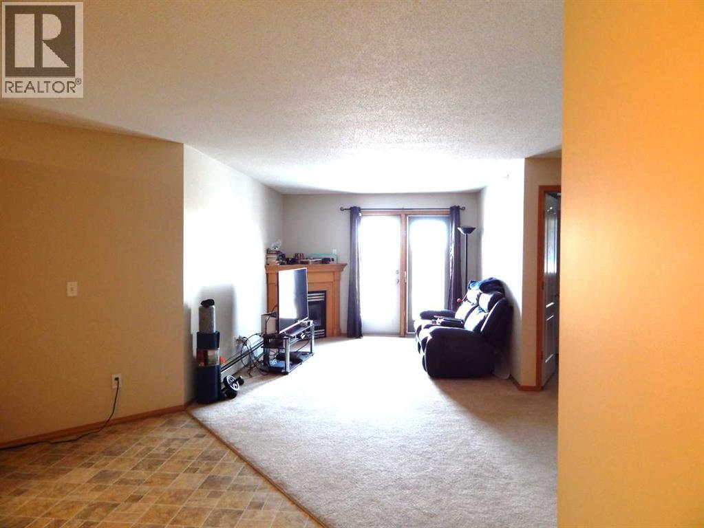 313, 260 Duston Street, Red Deer, Alberta  T4P 3E5 - Photo 2 - A2289612