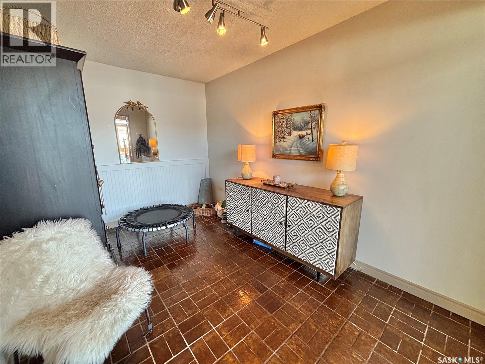 Spruce Hill Acreage, Orkney Rm No. 244, Saskatchewan  S3N 4K1 - Photo 15 - SK032940