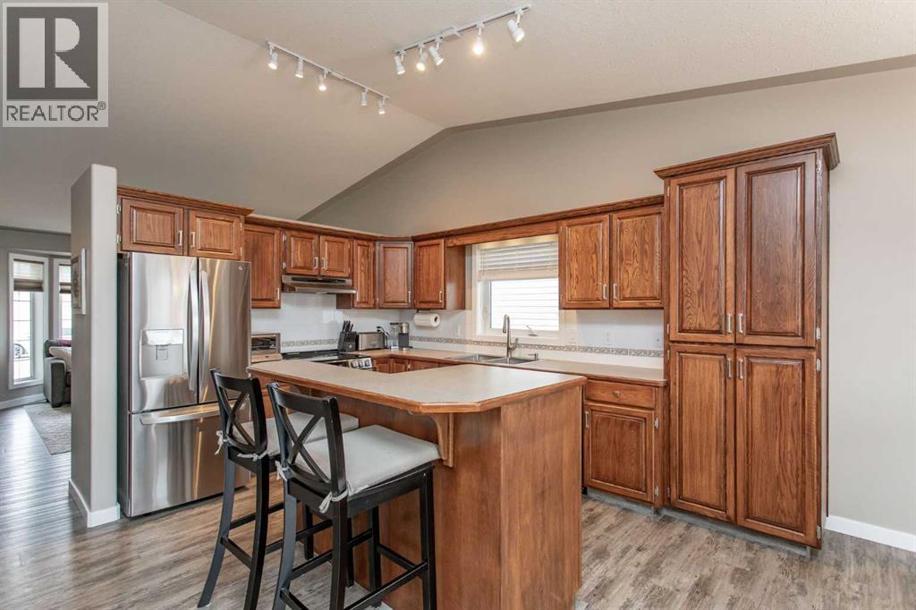 52 Archibald Crescent, Red Deer, Alberta  T4R 2X4 - Photo 6 - A2302649