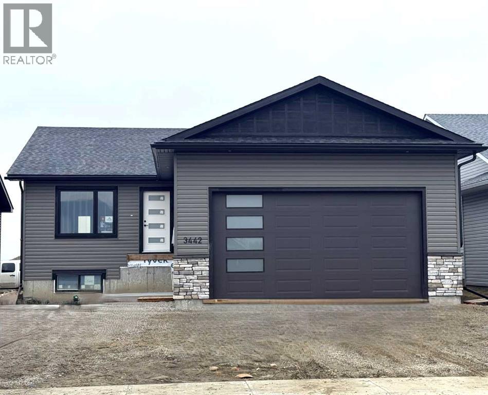 3442 Victory Way, Olds, Alberta  T4H 0E4 - Photo 2 - A2289920