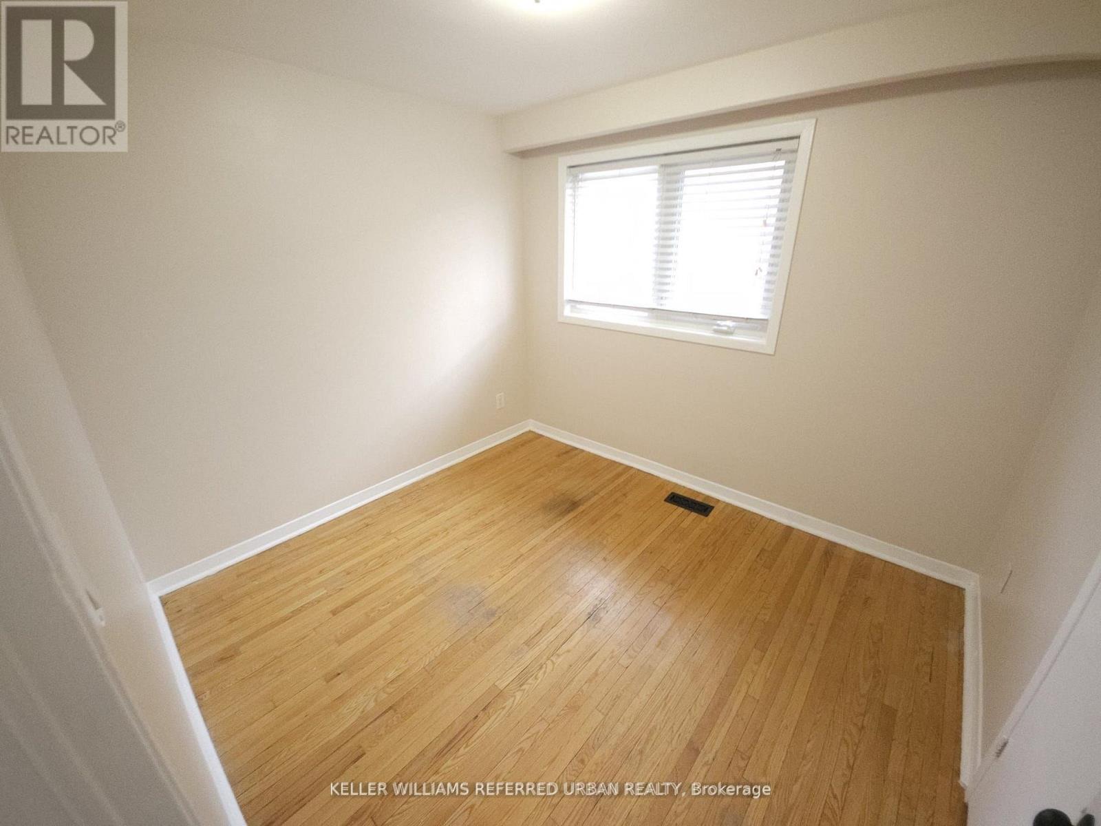 30 Picaro Drive, Toronto, Ontario  M3N 2B5 - Photo 11 - W13012684