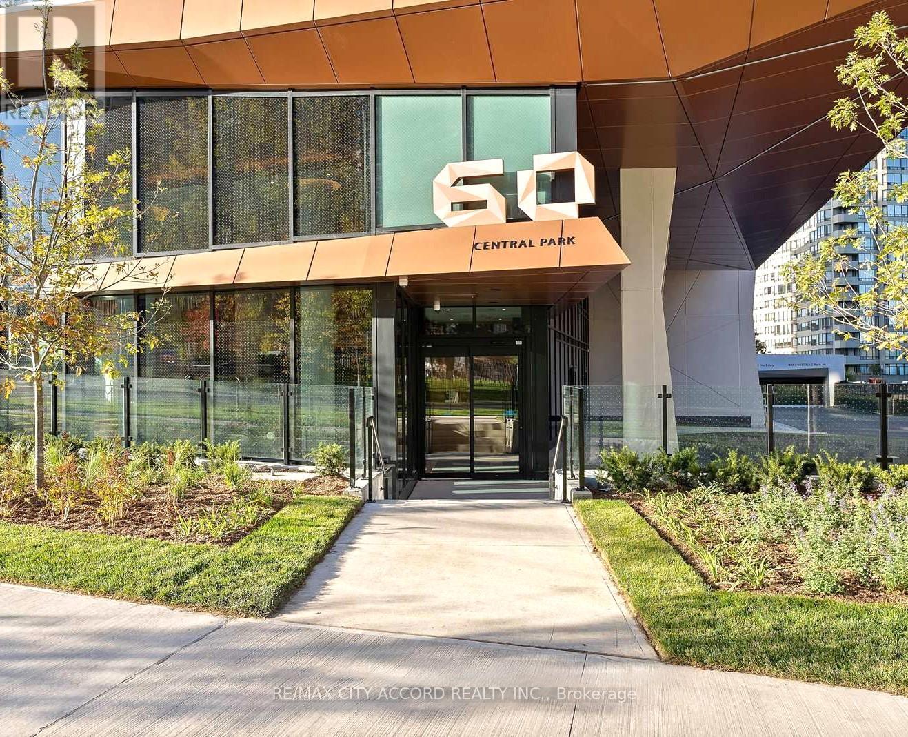 2215 - 60 CENTRAL PARK ROADWAY, Toronto, Ontario