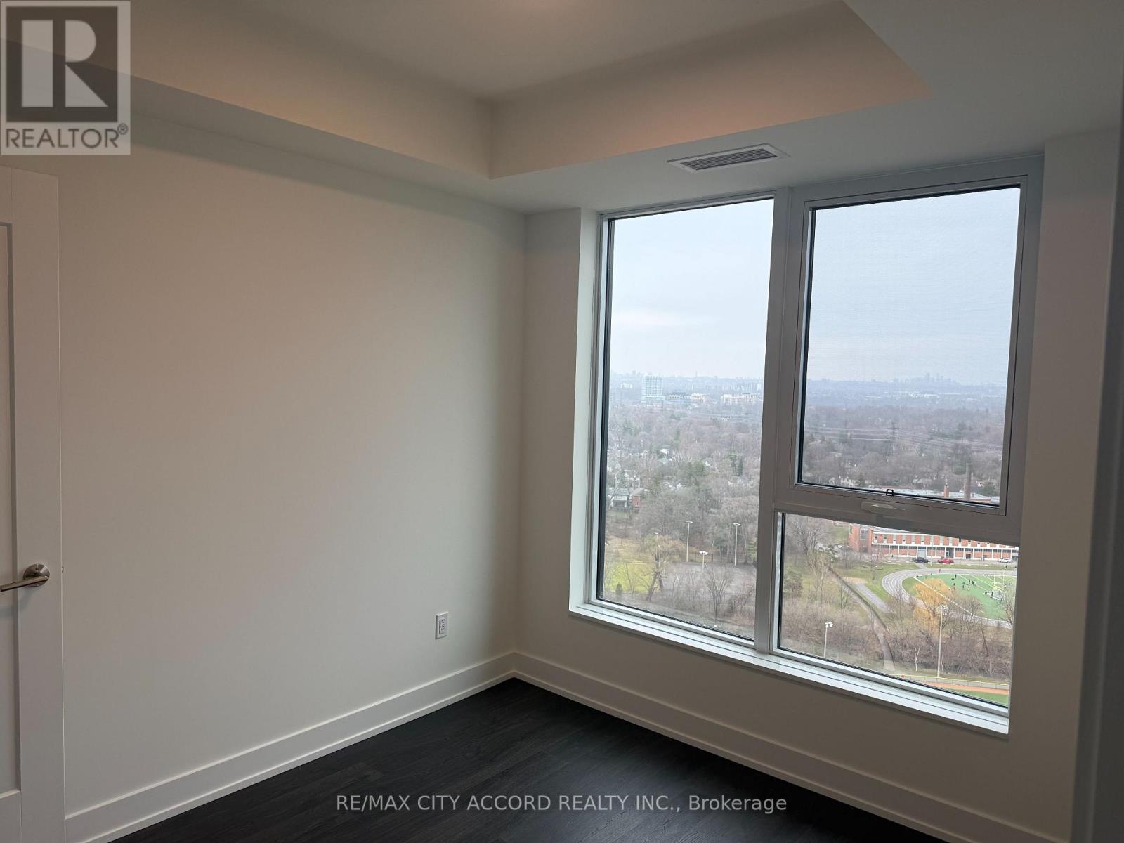 2215 - 60 Central Park Roadway, Toronto, Ontario  M9A 3K1 - Photo 12 - W13012686