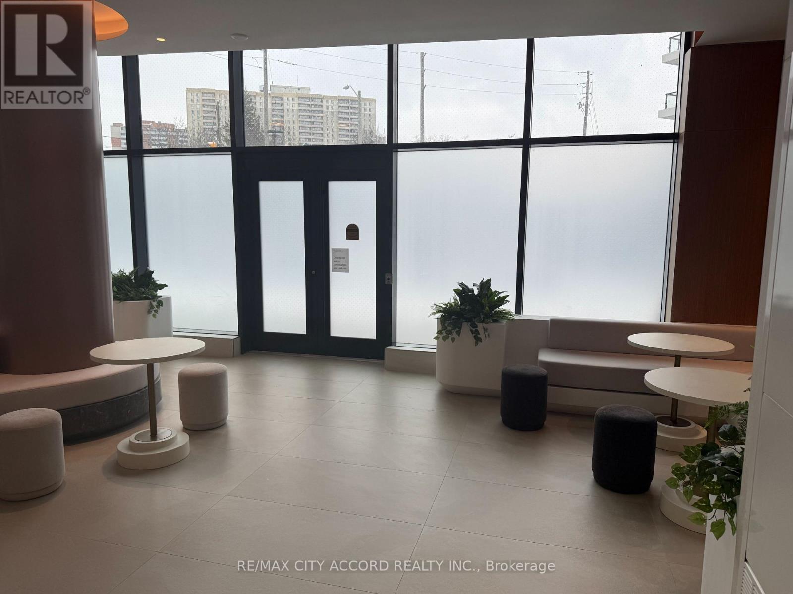 2215 - 60 Central Park Roadway, Toronto, Ontario  M9A 3K1 - Photo 6 - W13012686