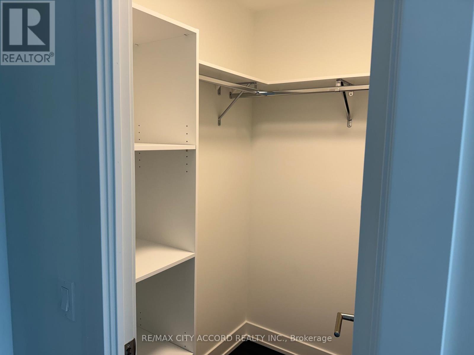 1301 - 60 Central Park Roadway, Toronto, Ontario  M9A 3K1 - Photo 10 - W13012696